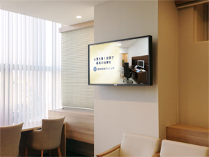 待合室サイネージ